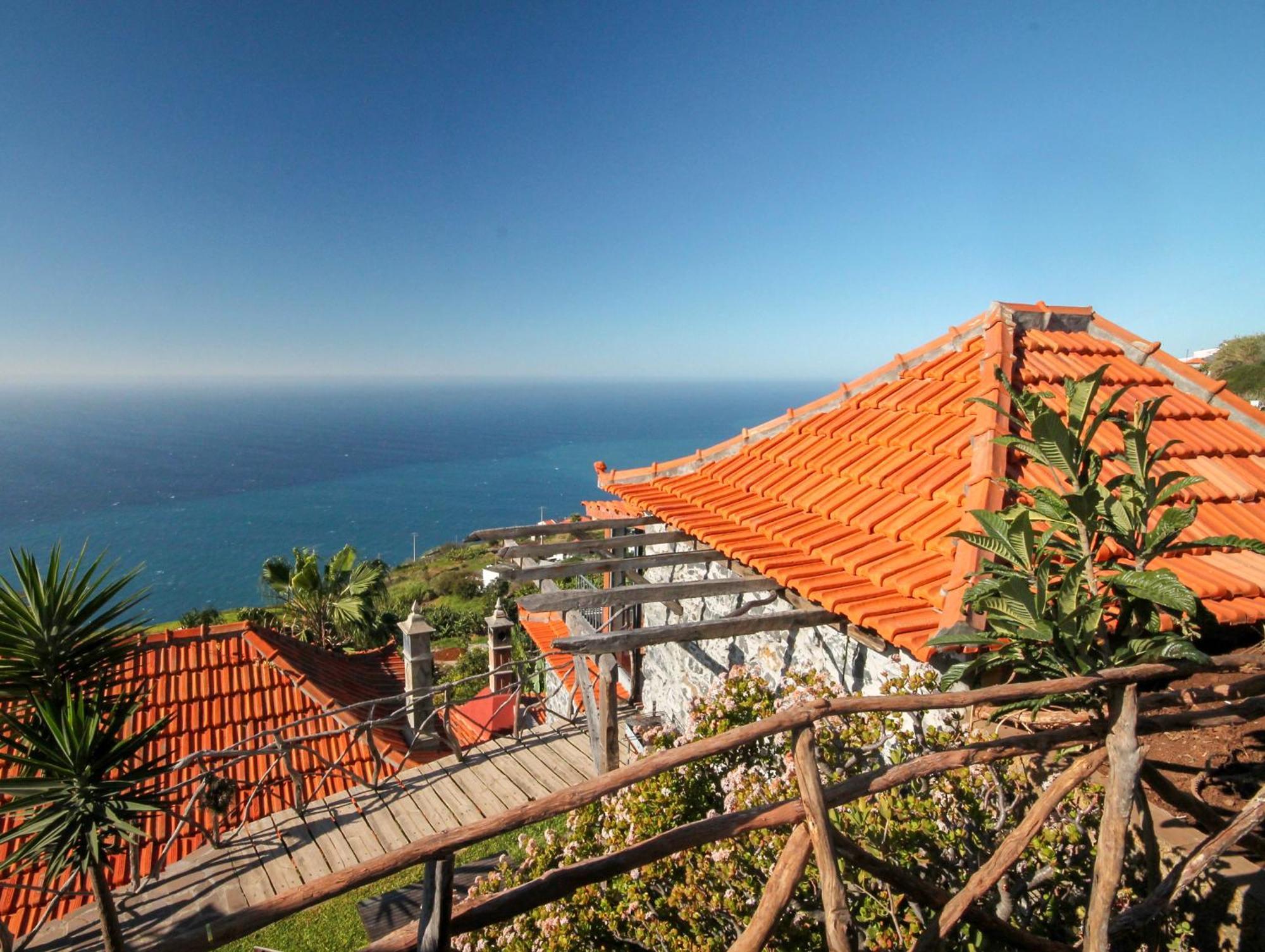Calhau Grande Hotel Arco da Calheta  Room photo